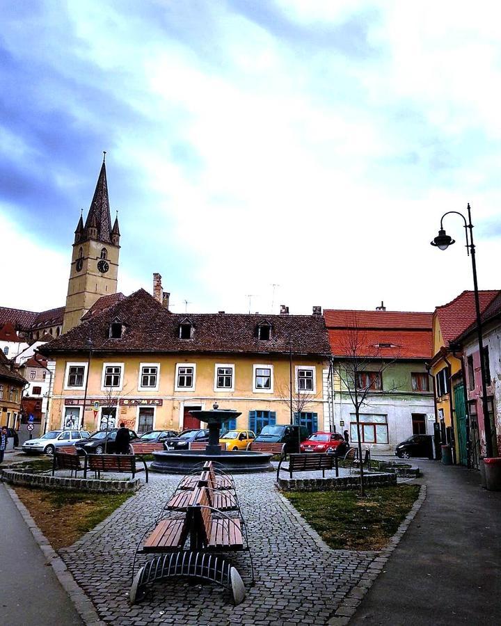 Crown Jewels Centre Sibiu 아파트 외부 사진